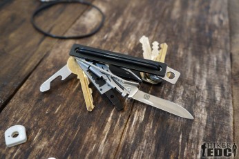 SCREWPOP® – TETHER™ : Installing keys and Klecker Daily Carry tools